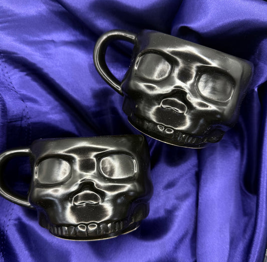 15oz Ceramic skull mugs